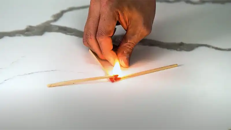 Heat Test on Think Solid Surface Benchtop